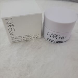 NARS Skin Light Reflecting Moisturizer 14ml